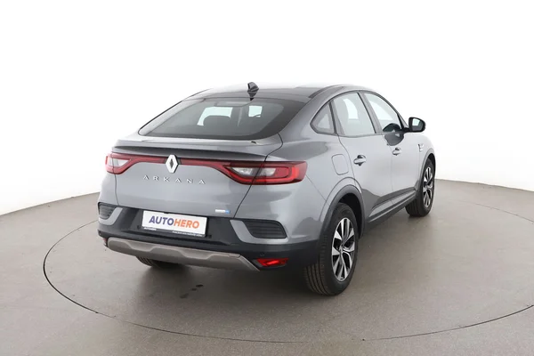 Renault Arkana (2022) — foto 12 van 16