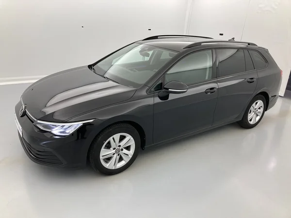 VOLKSWAGEN Golf Variant VIII (2021) — foto 14 van 36