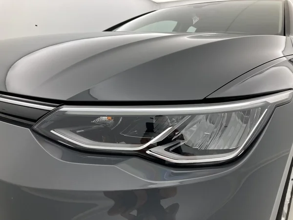 VOLKSWAGEN Golf VIII (2024) — foto 21 van 36