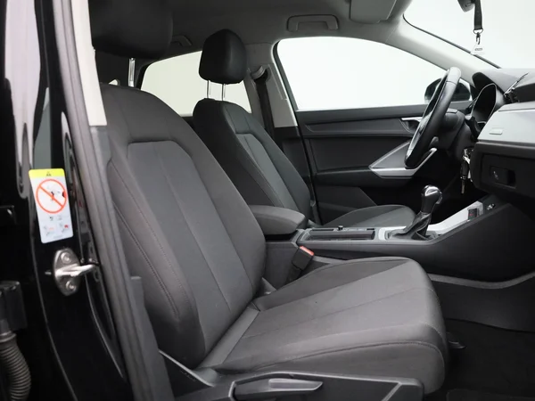 Audi Q3 (2023) — foto 32 van 42