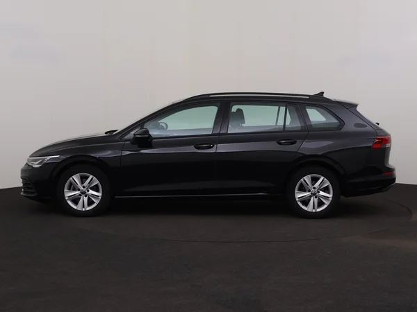 VOLKSWAGEN Golf Variant (2022) — foto 12 van 28