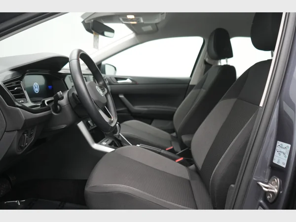 VOLKSWAGEN Polo (2023) — foto 23 van 25