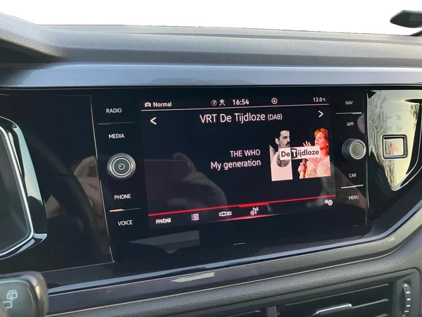 VOLKSWAGEN Polo GTI (2023) — foto 15 van 25