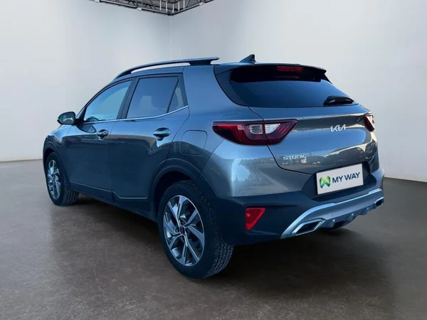 KIA Stonic (2024) — foto 23 van 33