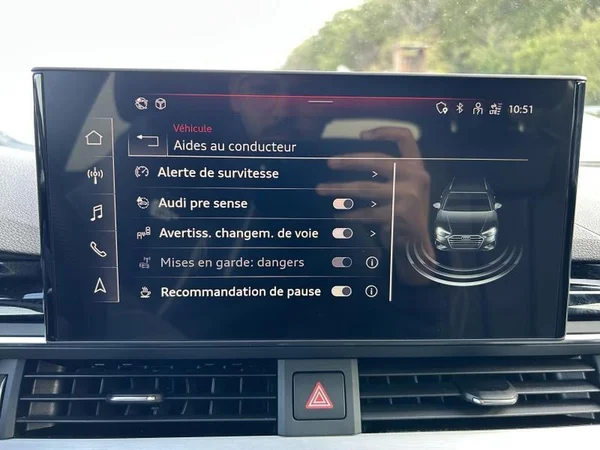 AUDI A4 Avant Dsl (2023) — foto 24 van 42
