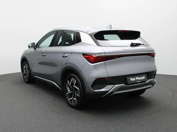 BYD ATTO 3 (2023) — foto 12 van 35