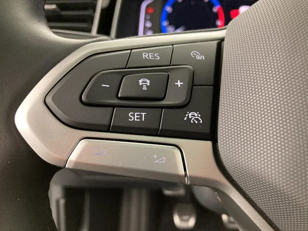VOLKSWAGEN Taigo (2025) — foto 32 van 36