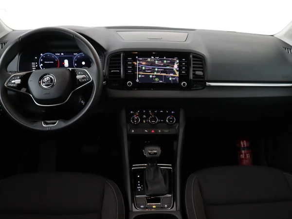 SKODA Karoq (2024) — foto 14 van 18