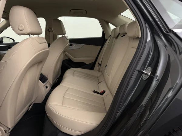 AUDI A4 (2022) — foto 5 van 29