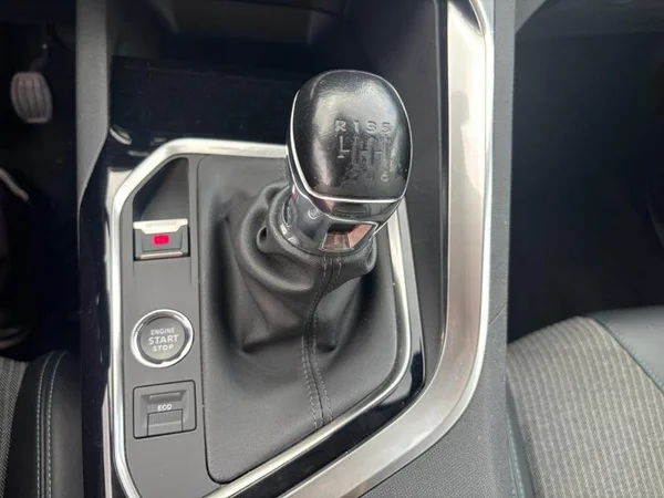 PEUGEOT 3008 Dsl (2022) — foto 15 van 27