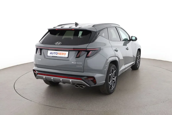 Hyundai Tucson (2023) — foto 12 van 16