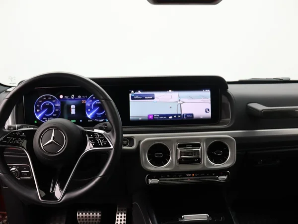 Mercedes-Benz G-Klasse (2024) — foto 18 van 31