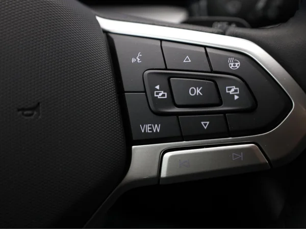 VOLKSWAGEN Golf VIII (2024) — foto 7 van 20