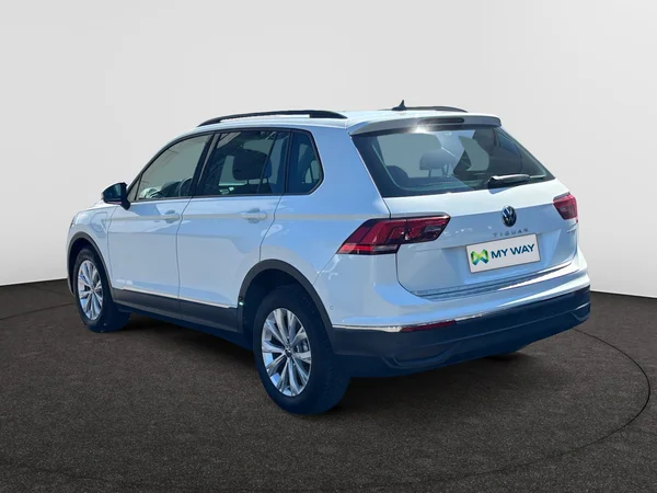 VOLKSWAGEN Tiguan eHybrid (PHEV) (2021) — foto 12 van 20