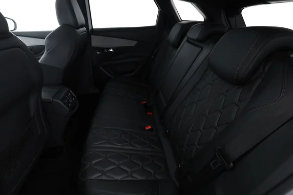 Peugeot 3008 (2018) — foto 5 van 16