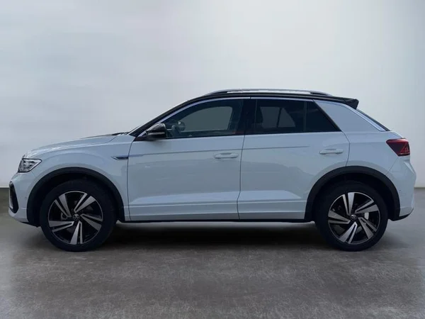 VOLKSWAGEN T-Roc (2024) — foto 23 van 28