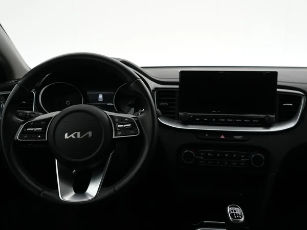 Kia XCeed (2024) — foto 21 van 22