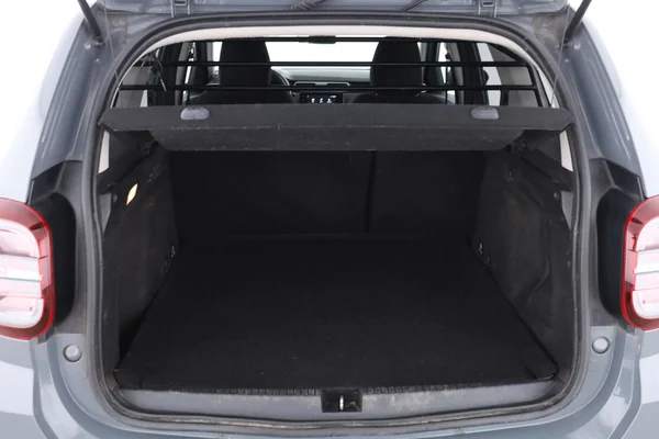 Dacia Duster (2023) — foto 8 van 16