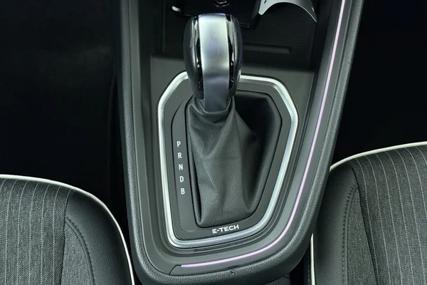 Renault Clio V Hybrid (HEV) (2021) — foto 4 van 23