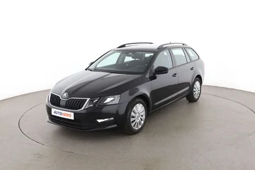 Skoda Octavia fde86610-9e05-406e-b0b4-c213e423d16a