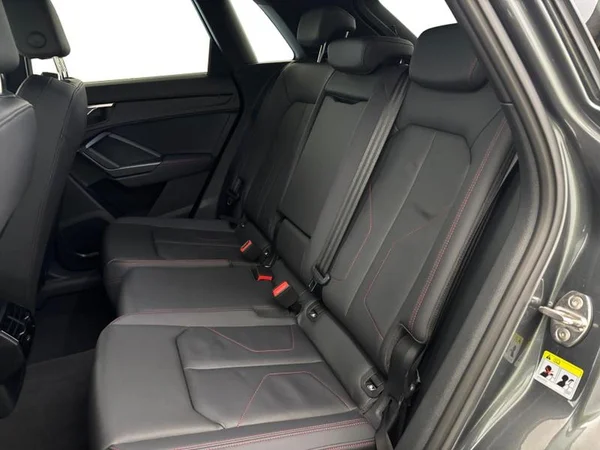 AUDI Q3 (2023) — foto 9 van 29