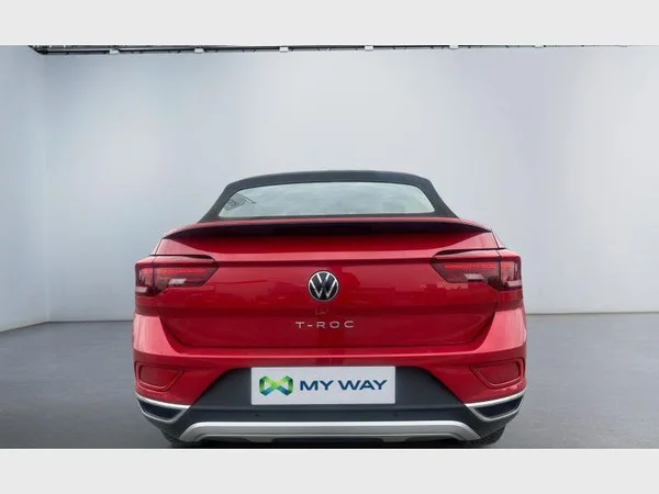 Volkswagen T-Roc Cabriolet (2023) — foto 15 van 18
