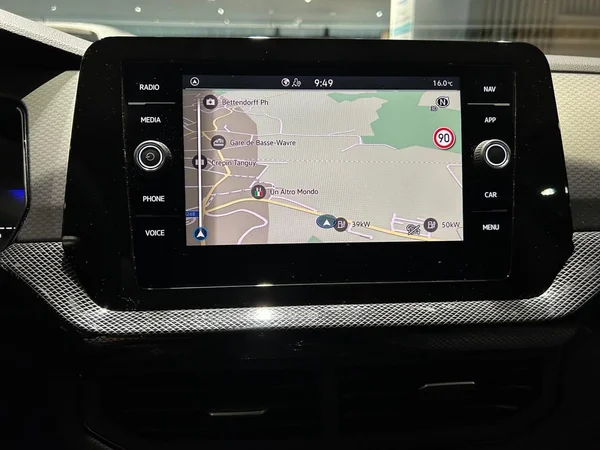VOLKSWAGEN T-Cross (2025) — foto 13 van 23