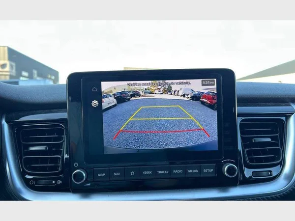 Kia Stonic (2024) — foto 13 van 31