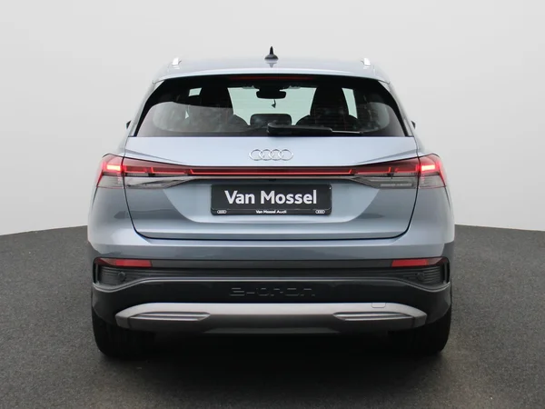 Audi Q4 e-tron (2022) — foto 41 van 45