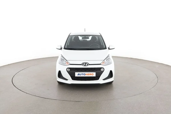 Hyundai i10 (2019) — foto 15 van 16