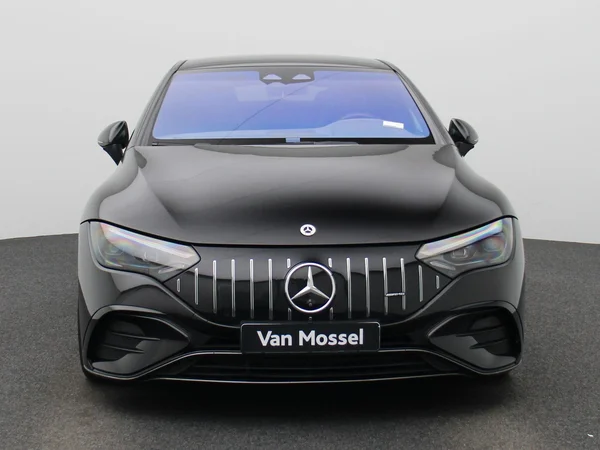 Mercedes-Benz EQE (2022) — foto 23 van 72