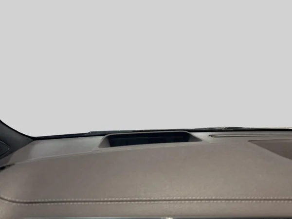 Mercedes-Benz GLA (2022) — foto 10 van 21
