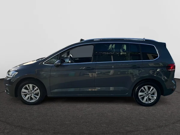 VOLKSWAGEN Touran (2025) — foto 13 van 22