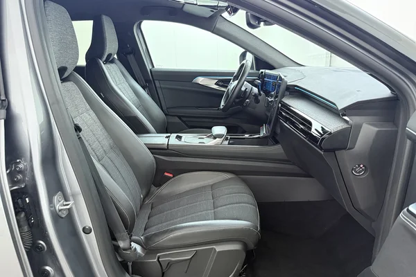 Renault Austral E-Tech (HEV) (2024) — foto 19 van 21