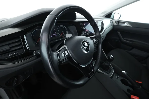 Volkswagen Polo (2021) — foto 2 van 16