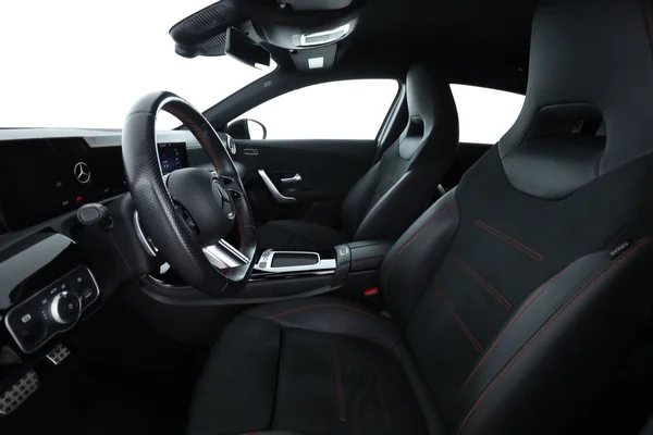 Mercedes-Benz A-Klasse (2023) — foto 16 van 16