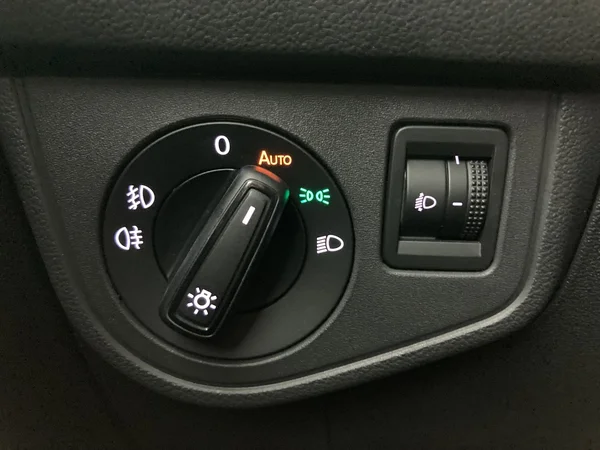 VOLKSWAGEN Polo (2025) — foto 15 van 36