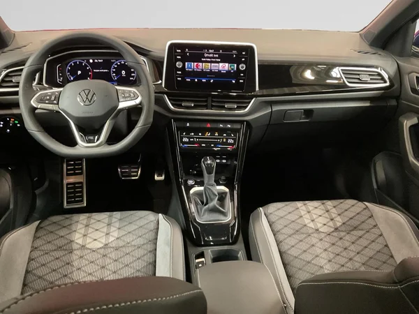 VOLKSWAGEN T-Roc (2026) — foto 2 van 23