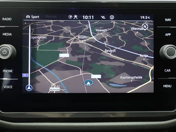 VOLKSWAGEN Tiguan Allspace (2024) — foto 6 van 19
