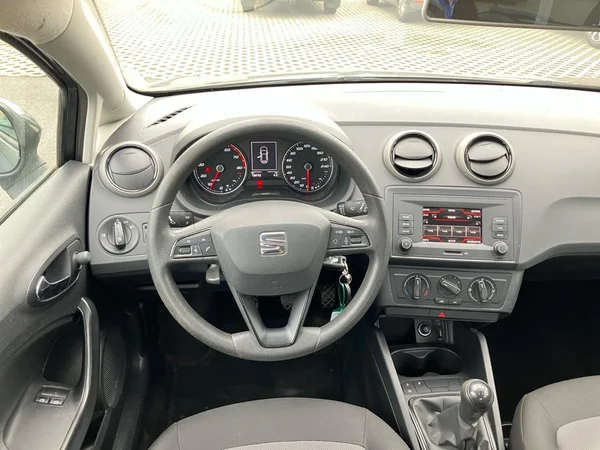 SEAT Ibiza 5P/D (2018) — foto 12 van 24