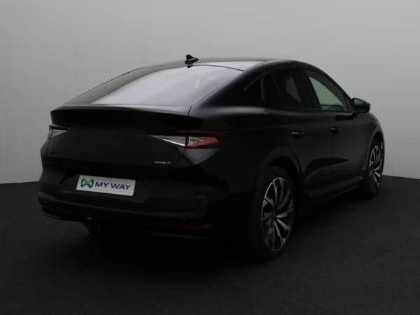 SKODA Enyaq Coupé (2025) — foto 17 van 23