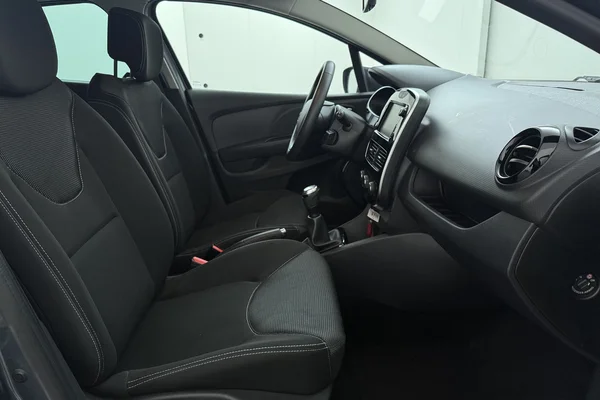 Renault Clio Iv Phase Ii (2020) — foto 16 van 18