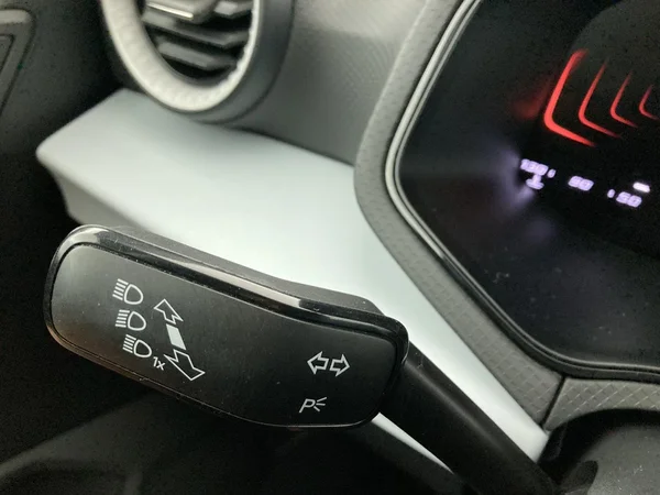 SEAT Arona (2023) — foto 17 van 36