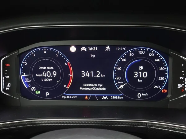 VOLKSWAGEN T-Cross (2025) — foto 10 van 28
