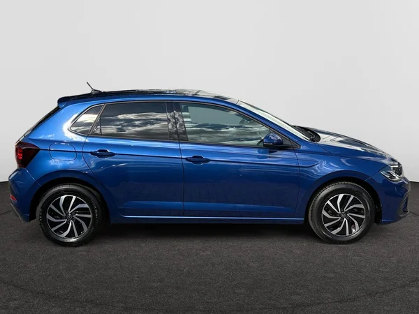 VOLKSWAGEN Polo (2024) — foto 18 van 24