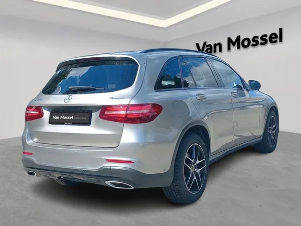 Mercedes-Benz GLC (2019) — foto 20 van 25