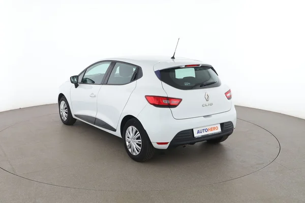 Renault Clio (2018) — foto 10 van 16