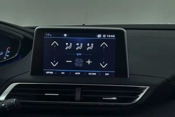 Peugeot 3008 (2019) — foto 3 van 24