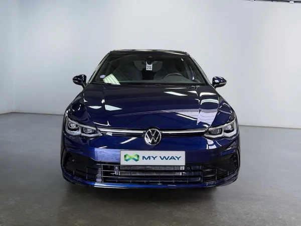 VOLKSWAGEN Golf VIII (2023) — foto 23 van 31