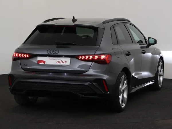 AUDI A3 Sportback (2025) — foto 9 van 18